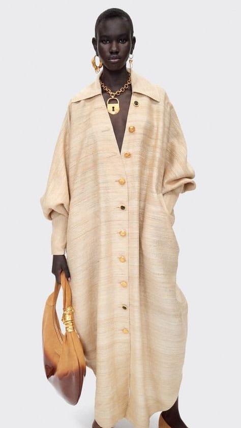 Modest_tuniek
